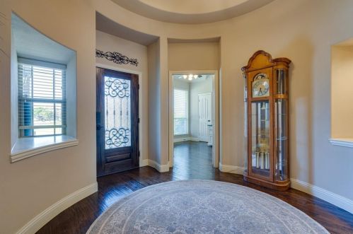 6021 Eagle Mountain Dr, Argyle, TX 76226-4269