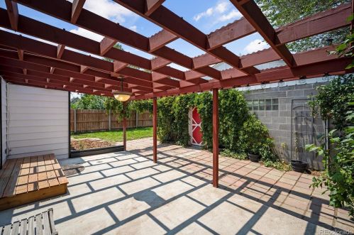 1025 King St, Denver CO 80219-5353 exterior