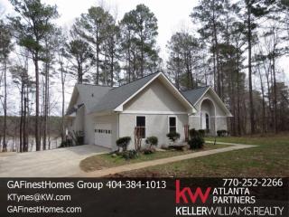 295 Waters Edge Ln, Newnan, GA 30263-3594