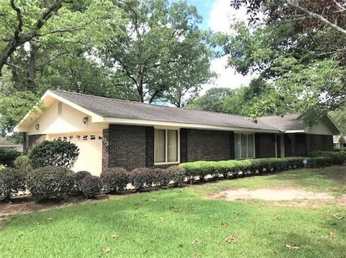 503 Westwood Dr, Warner Robins, GA 31088-5860