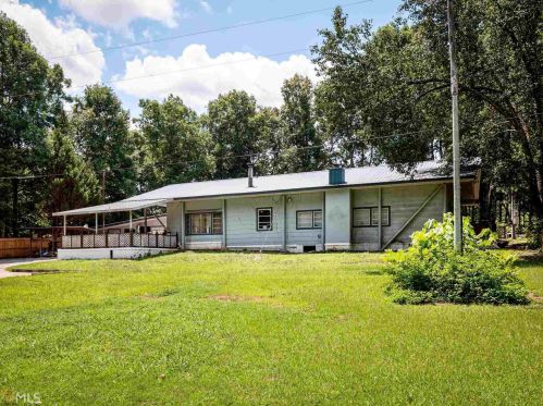 195 Four Points Rd, Jackson, GA 30233-4261