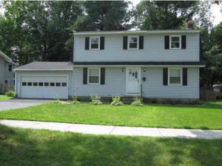 61 Lopes Ave, Burlington, VT 05408-2534