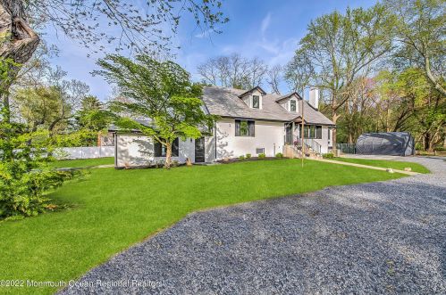 212 Cold Indian Spg Rd, Tinton Falls NJ 07712-3224 exterior