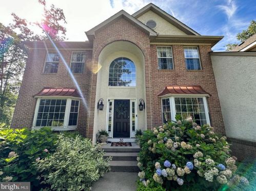 30 Winding Way, Harrison Township, NJ 08062-2516