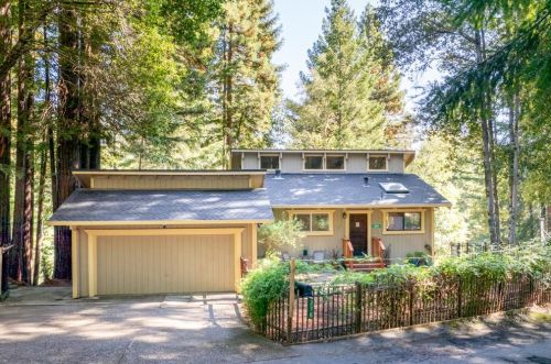 278 Hill Top Ct, Big Basin, CA 95006-9206