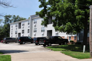 303 University St, Normal IL  61761-2415 exterior