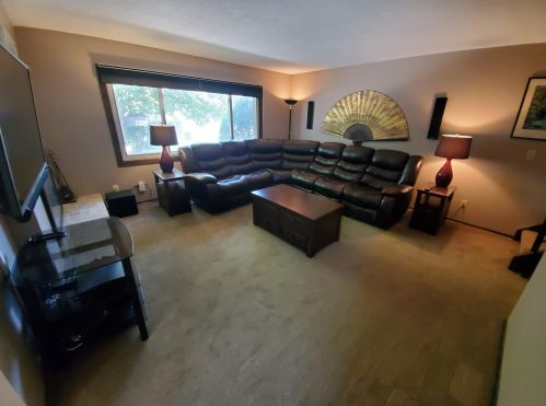 3445 Highlander Dr, Saint Paul MN  55122-1309 exterior