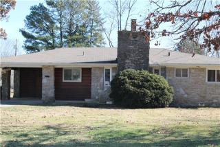 408 Cumberland Ave, Tullahoma, TN 37388-2838