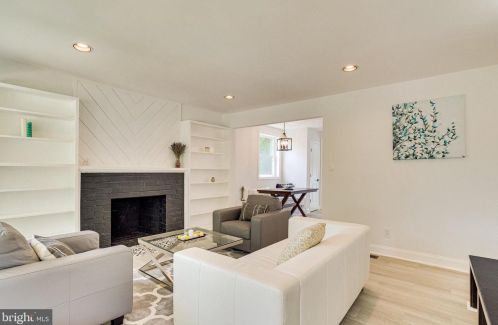 118 Fleetwood Ter, Silver Spring MD  20910-5511 exterior