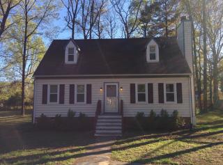 8203 Beagle Dr, Richmond VA  23228-3037 exterior