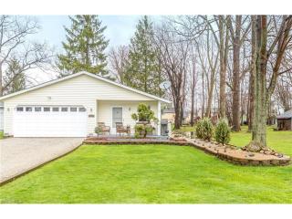 1200 East Blvd, Aurora OH  44202-9569 exterior