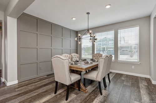 27938 Clifton Pl, Denver CO  80016 exterior