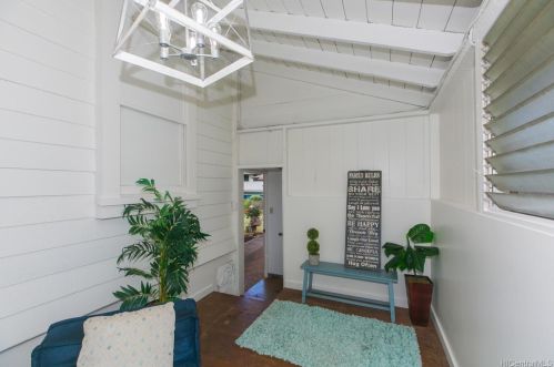 536 12 Ave, Honolulu HI  exterior