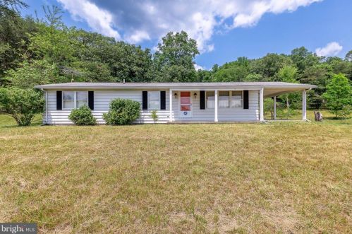 189 Murphy Rd, Berkeley Springs, WV 25411-3811