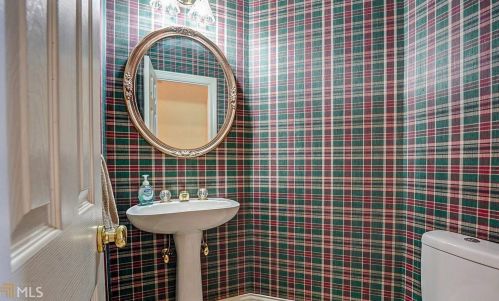 2645 High St, Conyers GA  30094-6848 exterior