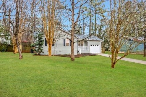 117 Lakeview Dr, Stockbridge GA  30281-1756 exterior