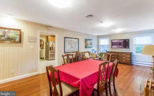 12606 Meadowood Dr, Silver Spring MD 20904-2928 exterior