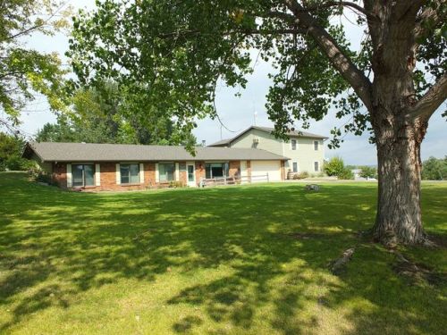 1 Lakeview Hls, Brule, NE 69127-4121