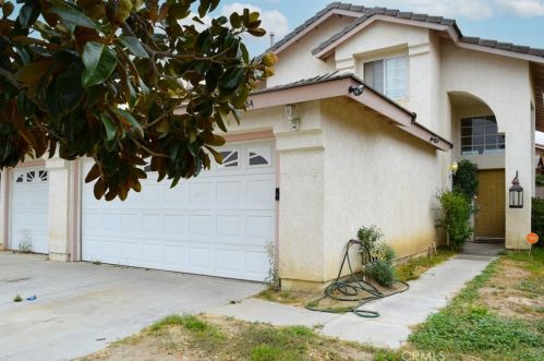 1084 Luna Way, San Jacinto, CA 92583-6846