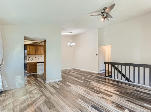 3854 Evanston St, Aurora CO  80014-4033 exterior