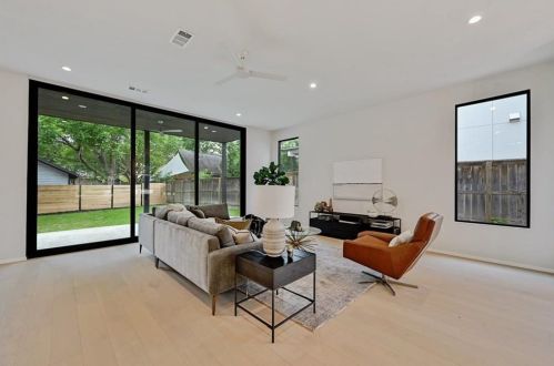 1807 Collier St, Austin TX  78704-2911 exterior