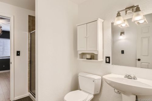 5962 Tempe Way, Denver CO  80015-4569 exterior