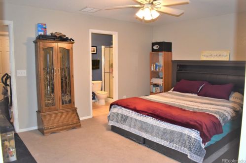 804 Willow Dr, Denver CO  80603-7761 exterior