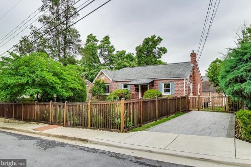 6608 Gude Ave, Silver Spring MD 20912-4827 exterior