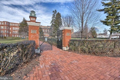 917 Columbia Ave, Lancaster PA  17603-3157 exterior