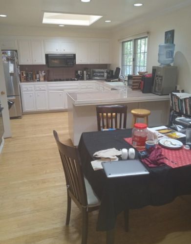 2166 Northampton Dr, San Jose, CA 95124-1256