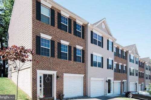 44 Mustang Dr, Hanover PA  17331-3495 exterior