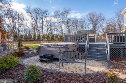 874 Pheasant Hill Rd, Summit Point WV  25446-3634 exterior