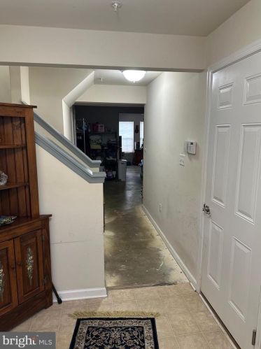 816 Blossom Dr, Hanover, PA 17331-2073