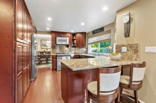 752 Fairway Ln, Anaheim CA  92807-4802 exterior