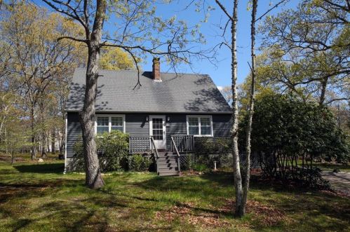 178 Buckeye Brook Rd, Charlestown, RI 02813-2734