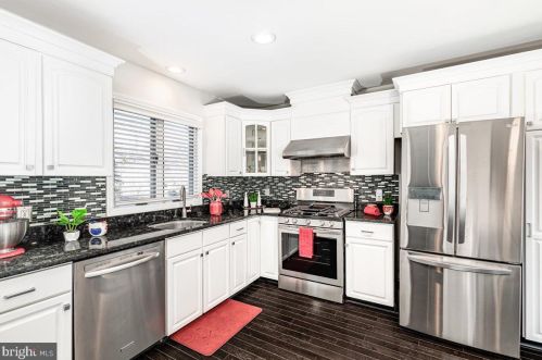 15 Snowden Ln, Princeton NJ exterior