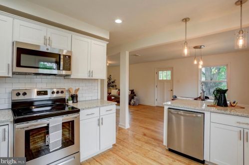 111 Eastman Ave, Lancaster PA  17603-4476 exterior