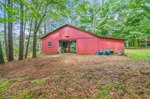 2225 Oglesby Bridge Rd, Conyers GA  30094-4221 exterior