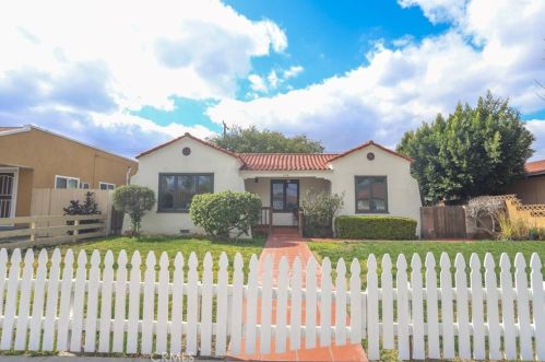 925 Emily St, Anaheim CA  92805-1910 exterior