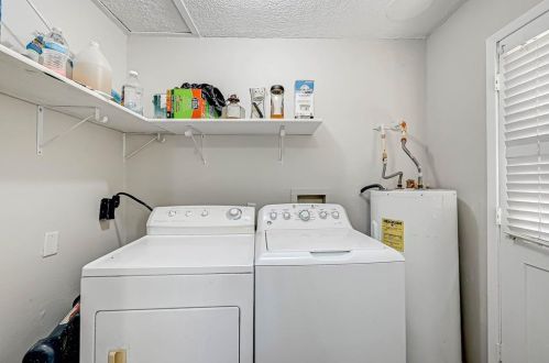 16723 Lk Cir, Conroe TX  77302-5343 exterior