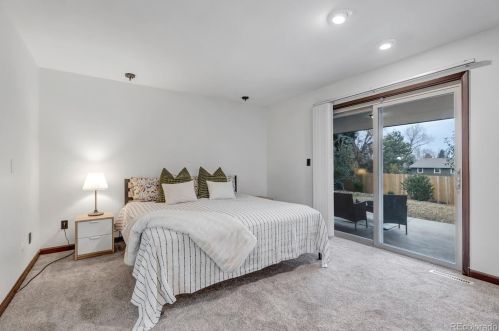 8022 Hinsdale Pl, Englewood CO  80112-1829 exterior