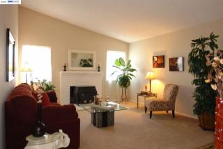 8342 Cypress Ct, Pleasanton, CA 94568-1248