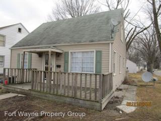 4033 Weisser Park Ave, Fort Wayne IN  46806-1814 exterior