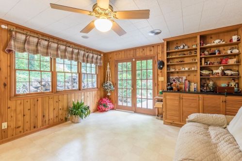 2408 Meadow Lark Dr, Atlanta GA  30344-4026 exterior