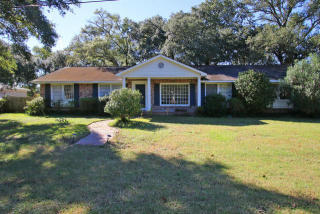 767 Condon Dr, Charleston, SC 29412-4703