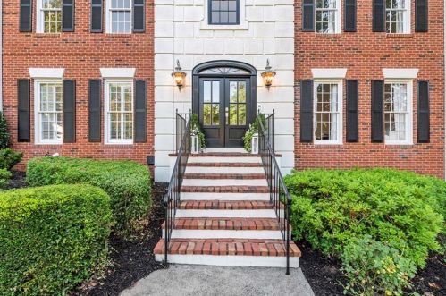 793 Old Paper Mill Dr, Marietta, GA 30067-9101