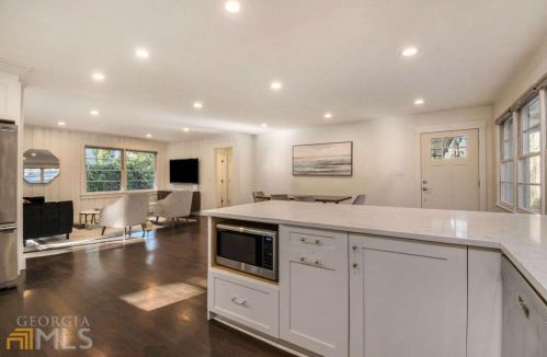 4011 Arden Way, Atlanta GA  30342-3954 exterior