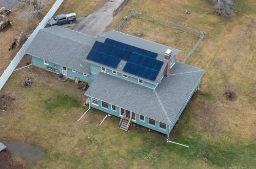 59 Salem Ridge Dr, Colchester CT  06420-3620 exterior