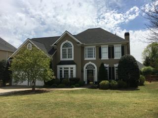 3750 Preakness Ln, Suwanee, GA 30024-1074