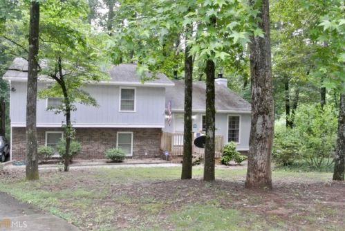 627 Tahoe Dr, Conyers, GA 30094-4440
